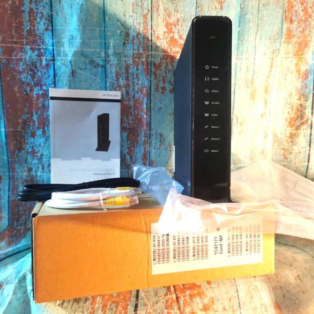 Technicolor TC8717T DOCSIS 3.0 Wireless Modem + Telephone/VoIP